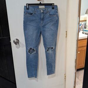 Free People Light Blue Distressed Ankle Jeans